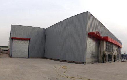 Centro de bodegas y oficinas Lautaro 7